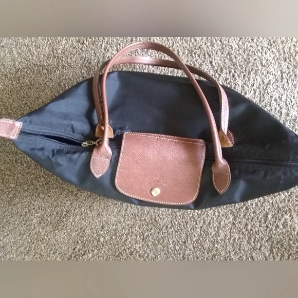 Longchamp bag - Picture 2 of 14
